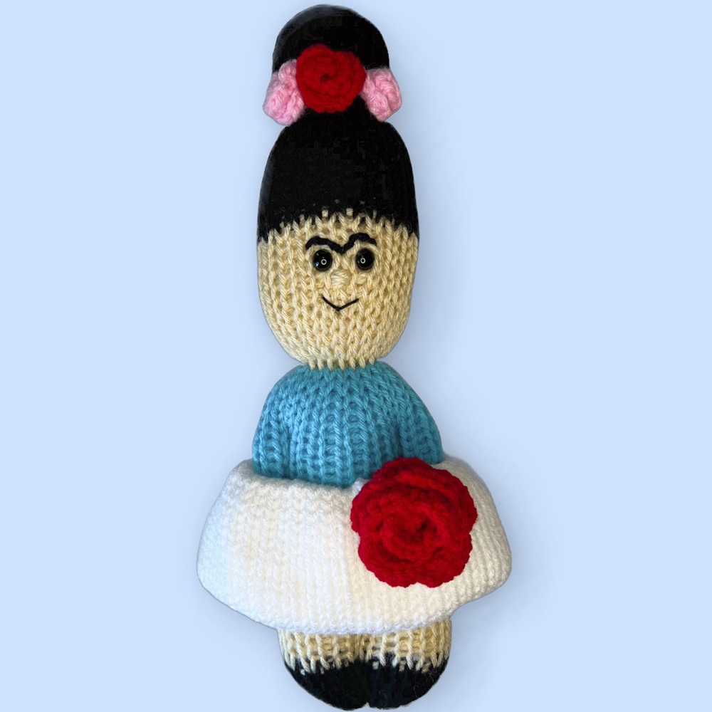 Handmade Knit Frida Kahlo Doll with Interchangeable Skirts Handcrafted Plushie - Picture 3 of 6